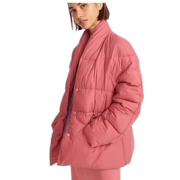 New with tags J Crew Alps Puffer jacket with Primaloft -Medium color rose petal